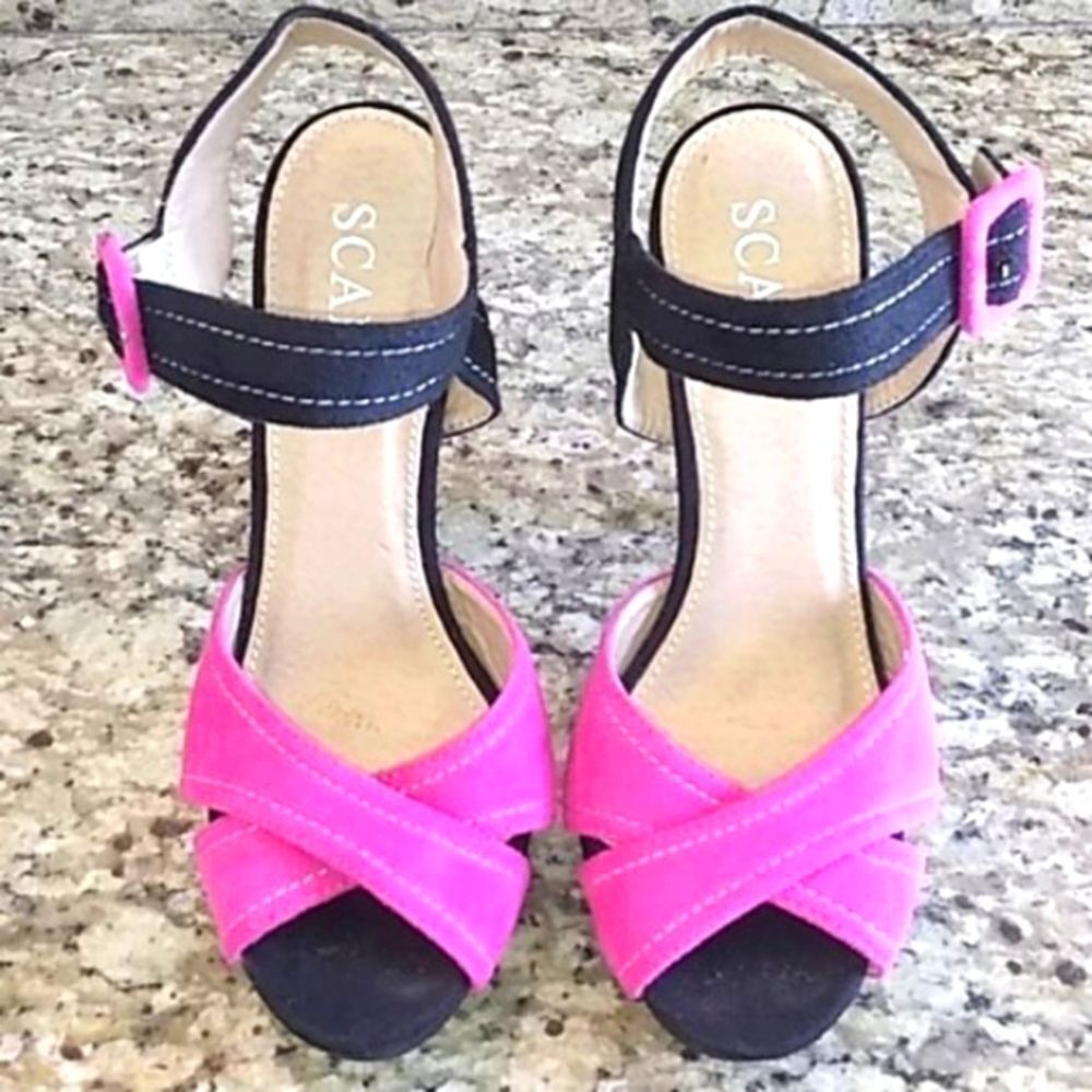 Womens SCALA Platform Heels Size 38 Euro 7.5 US